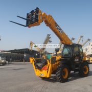 JCB-540-170-24109-3-www.al-quds.com