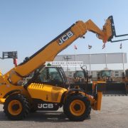 JCB-540-170-24109-8-www.al-quds.com