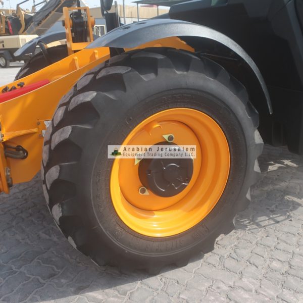 JCB-540-180-24107-17-www.al-quds.com