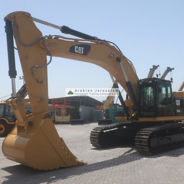 CAT-349D2-24135-3-www.al-quds.com