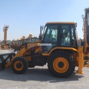 JCB-3DX-24241-7-www.al-quds.com