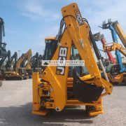 JCB-3DX-24463-5-www.al-quds.com