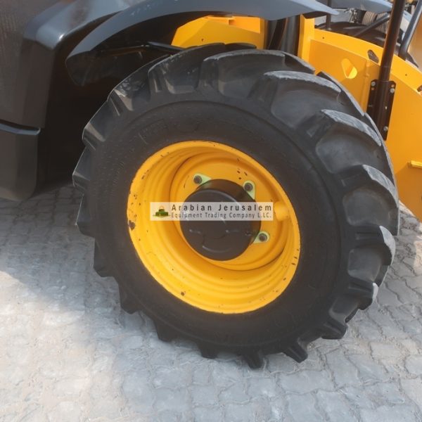 JCB-540-170-24162-14-www.al-quds.com