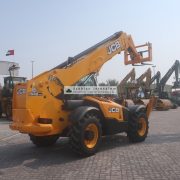 JCB-540-170-24162-6-www.al-quds.com