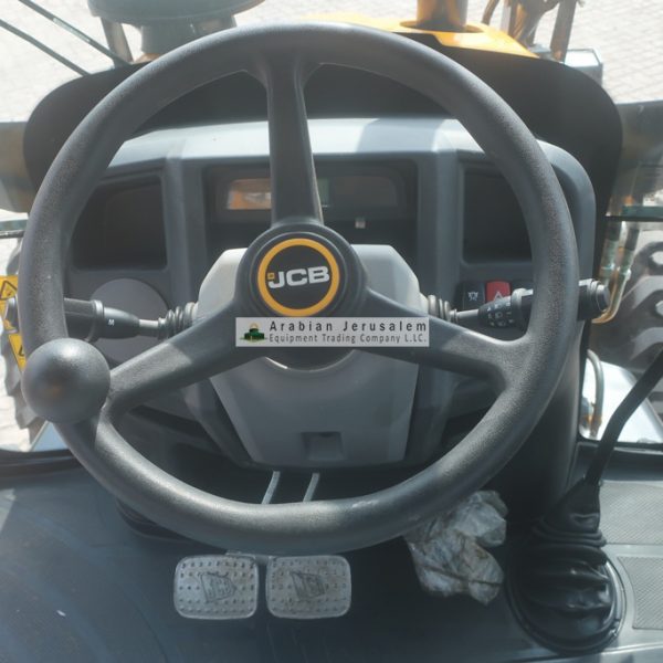 JCB-3DX-24224-13-www.al-quds.com