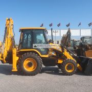 JCB-3DX-24238-8-www.al-quds.com