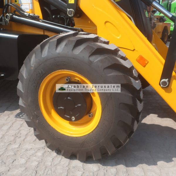 JCB-3DX-24279-19-www.al-quds.com