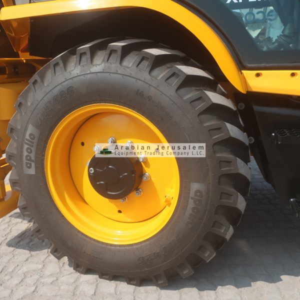 JCB-3DX-24279-20-www.al-quds.com