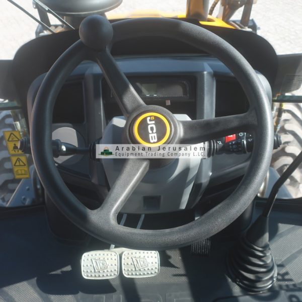 JCB-3DX-24550-13-www.al-quds.com